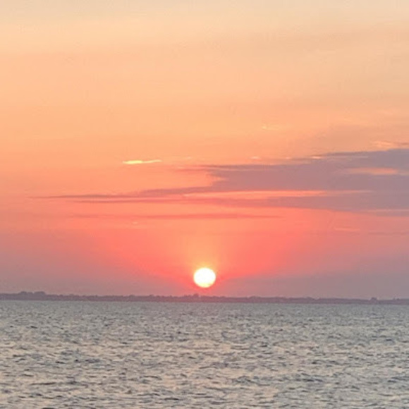 Meet your Posher, Kenna - Picture 1 of 1